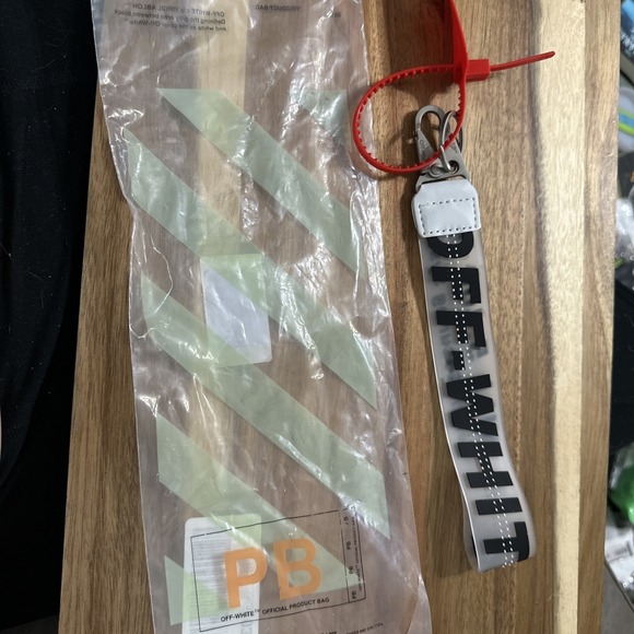 OFF WHITE Fashion Style Lanyard Keychain Clasp Black On Clear And Zip Tie - Picture 2 of 2